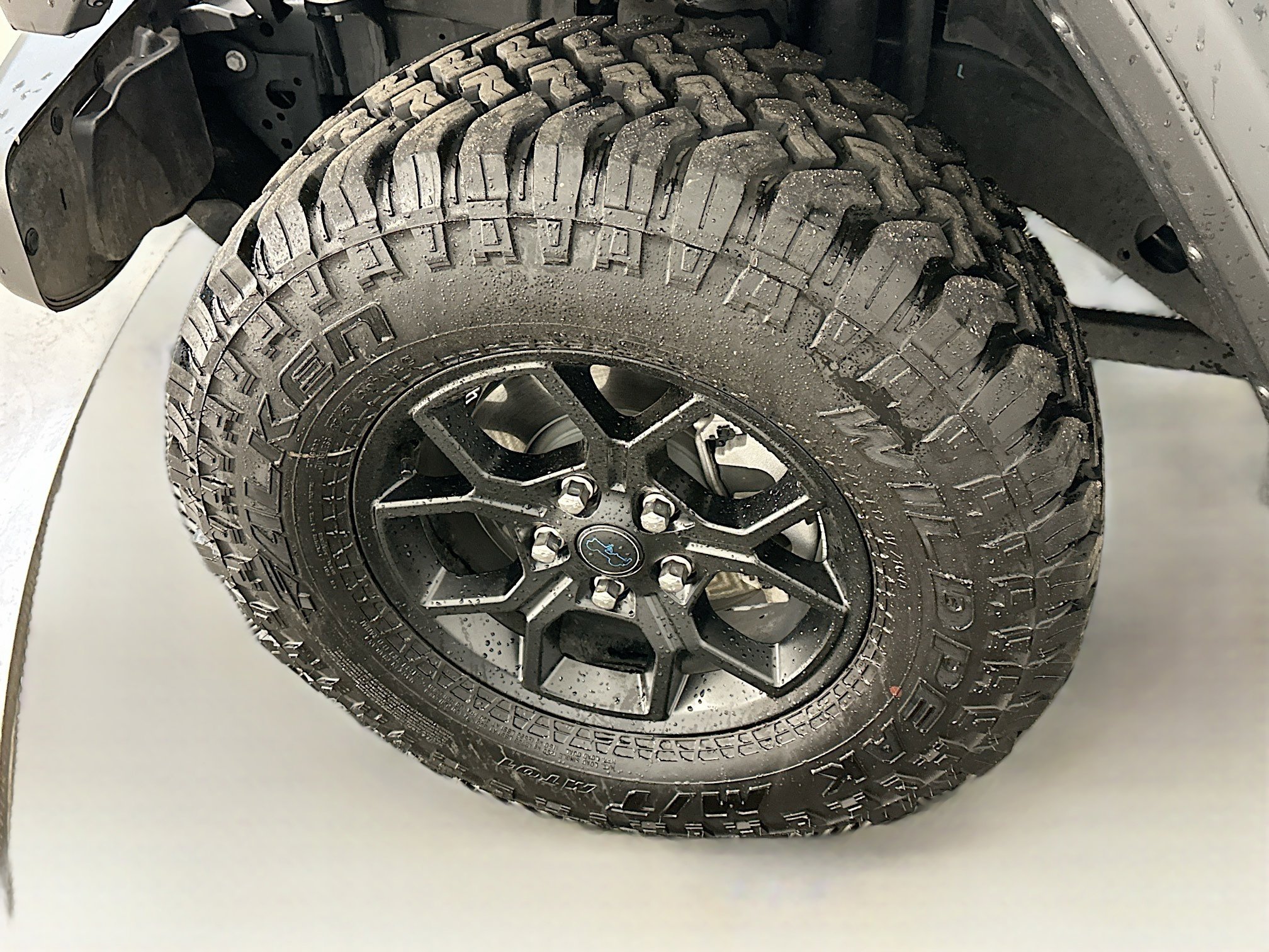 Used 2025 Jeep Wrangler Willys image 11