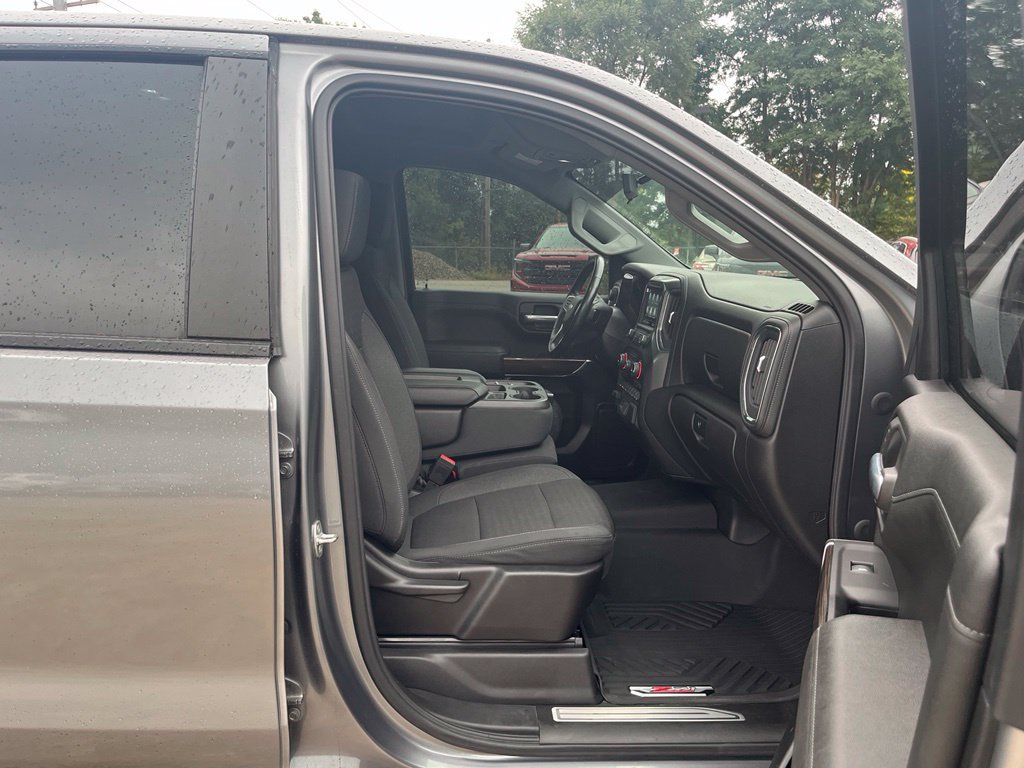 Used 2021 Chevrolet Silverado 1500 LT w/ All Star Edition Plus AWD/4WD image 32