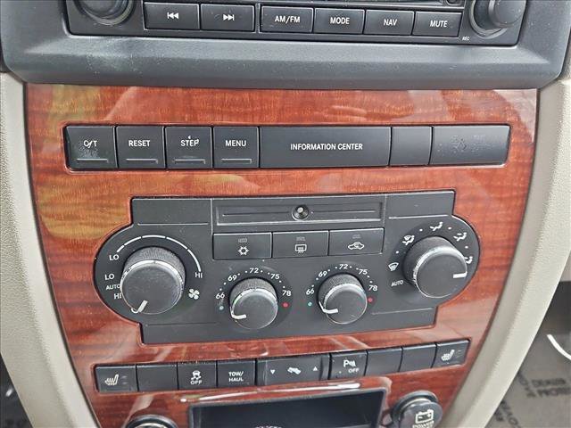 Used 2006 Jeep Grand Cherokee Limited image 14