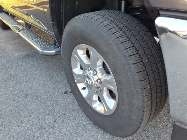 Used 2025 RAM 2500 Big Horn AWD/4WD image 4