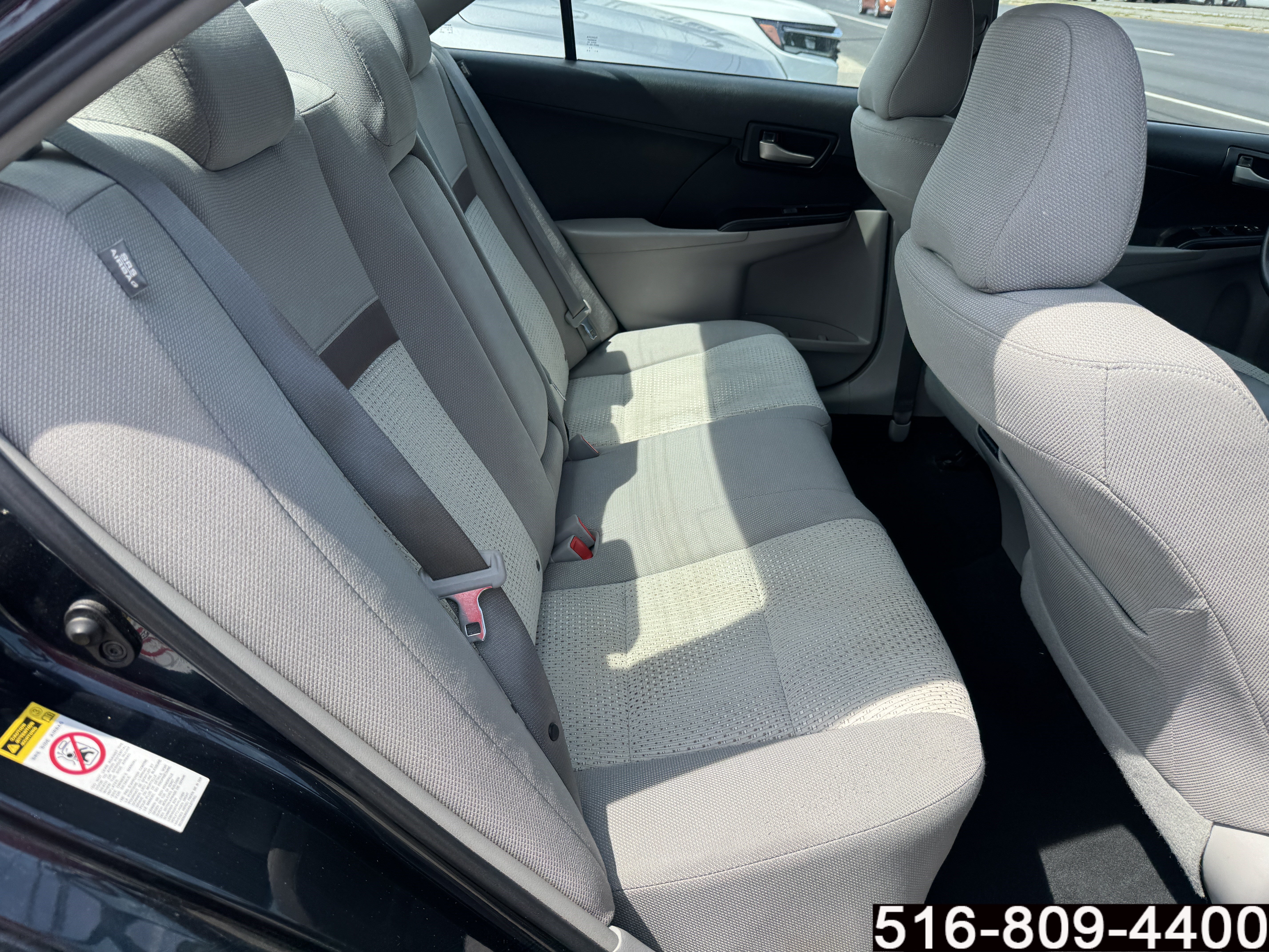 Used 2014 Toyota Camry LE FWD image 30