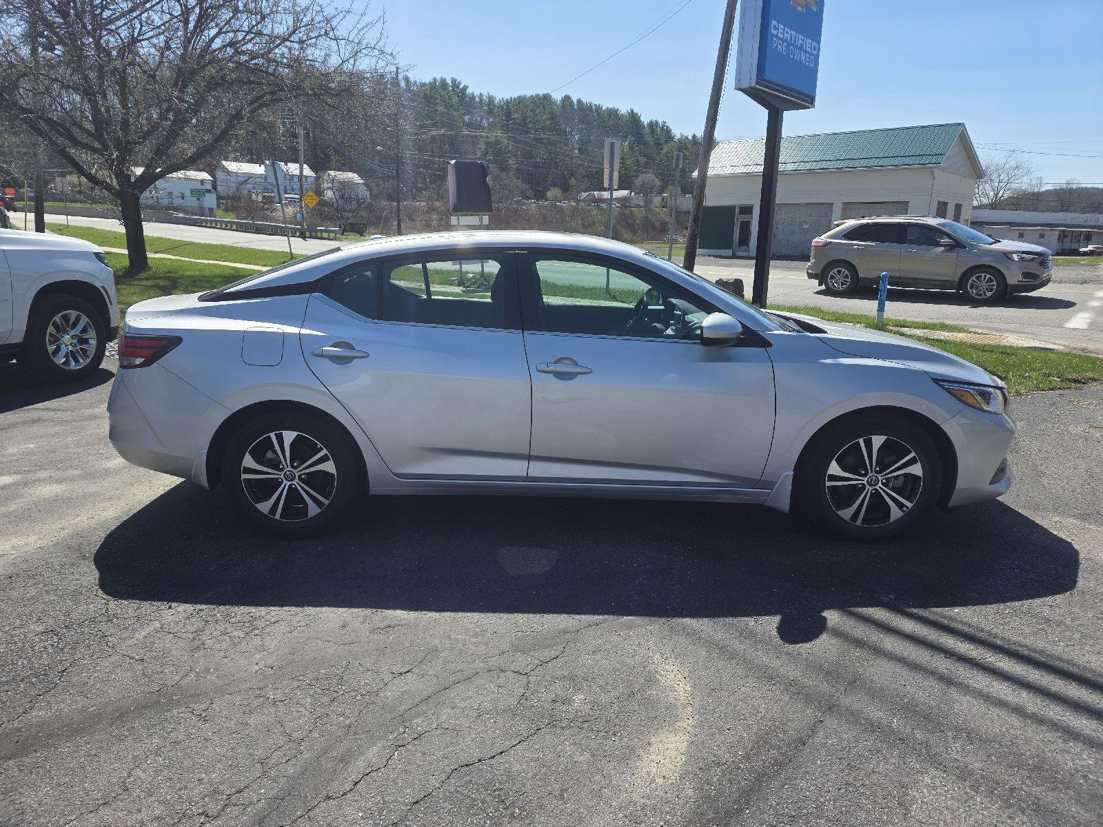 Used 2023 Nissan Sentra SV w/ All-Weather Package FWD image 8