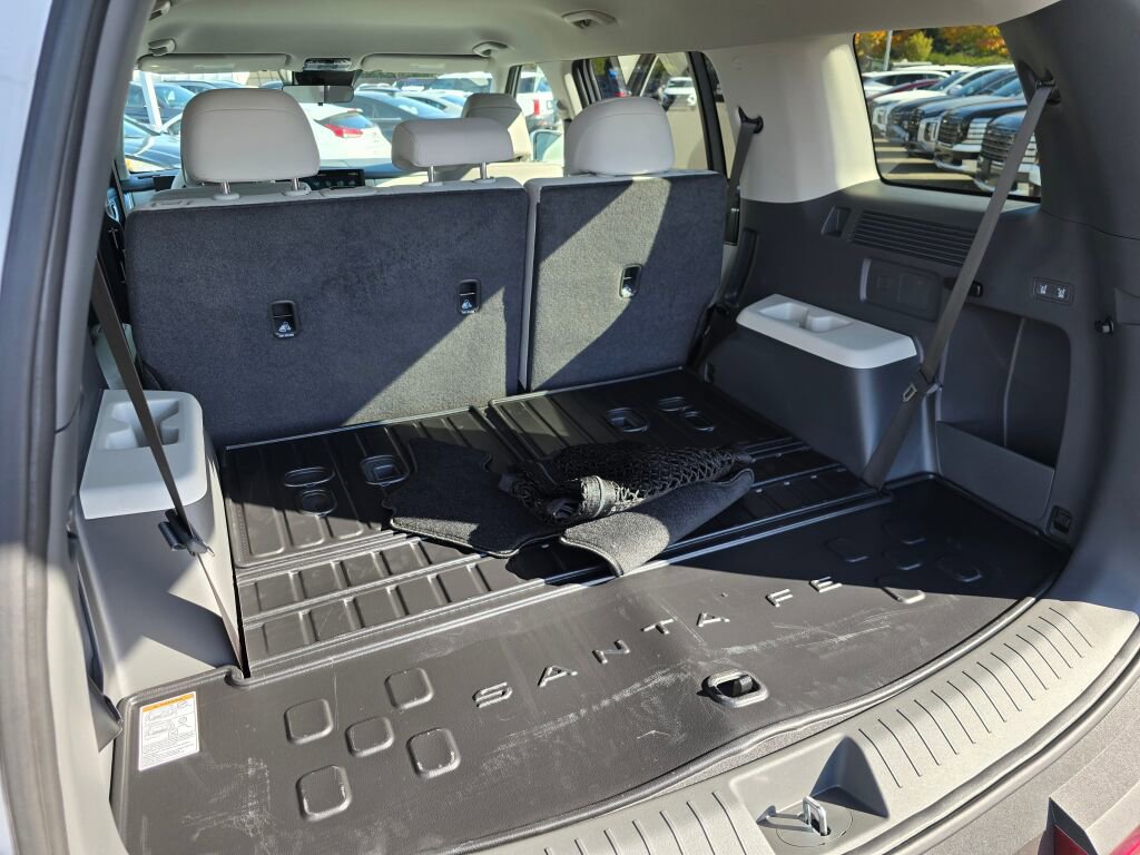 New 2026 Hyundai Santa Fe SE image 19