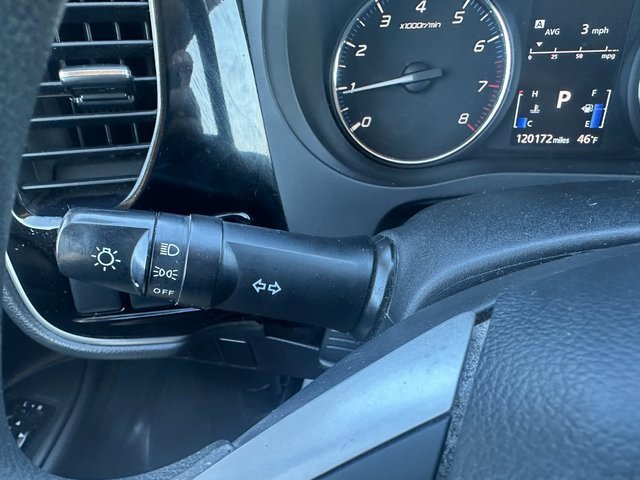 Used 2018 Mitsubishi Outlander ES image 30