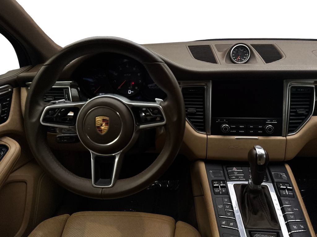 Used 2017 Porsche Macan GTS AWD/4WD image 52