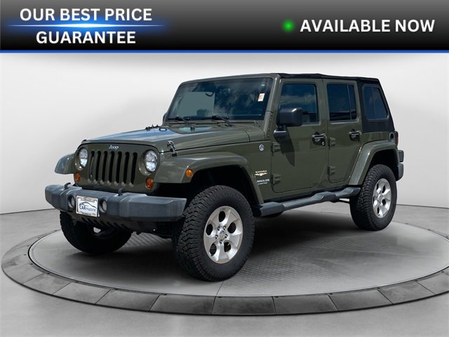 Used 2015 Jeep Wrangler Unlimited Sahara w/ Connectivity Group