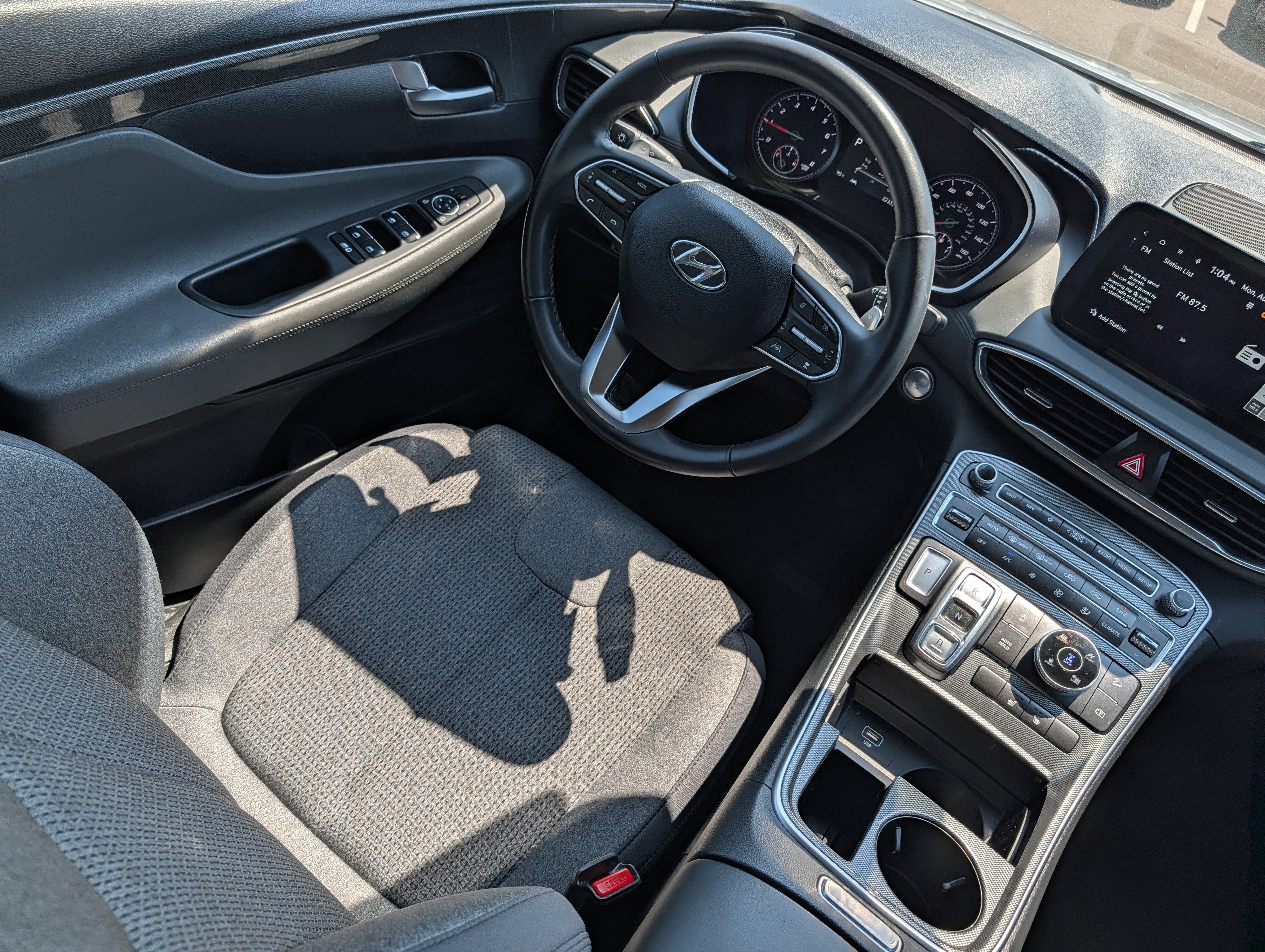 Certified 2023 Hyundai Santa Fe SEL AWD/4WD image 9