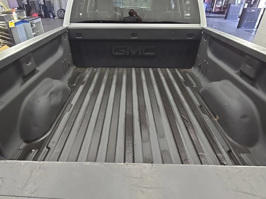 Used 2019 GMC Sierra 2500 4x4 Crew Cab w/ Sierra Convenience Package image 28