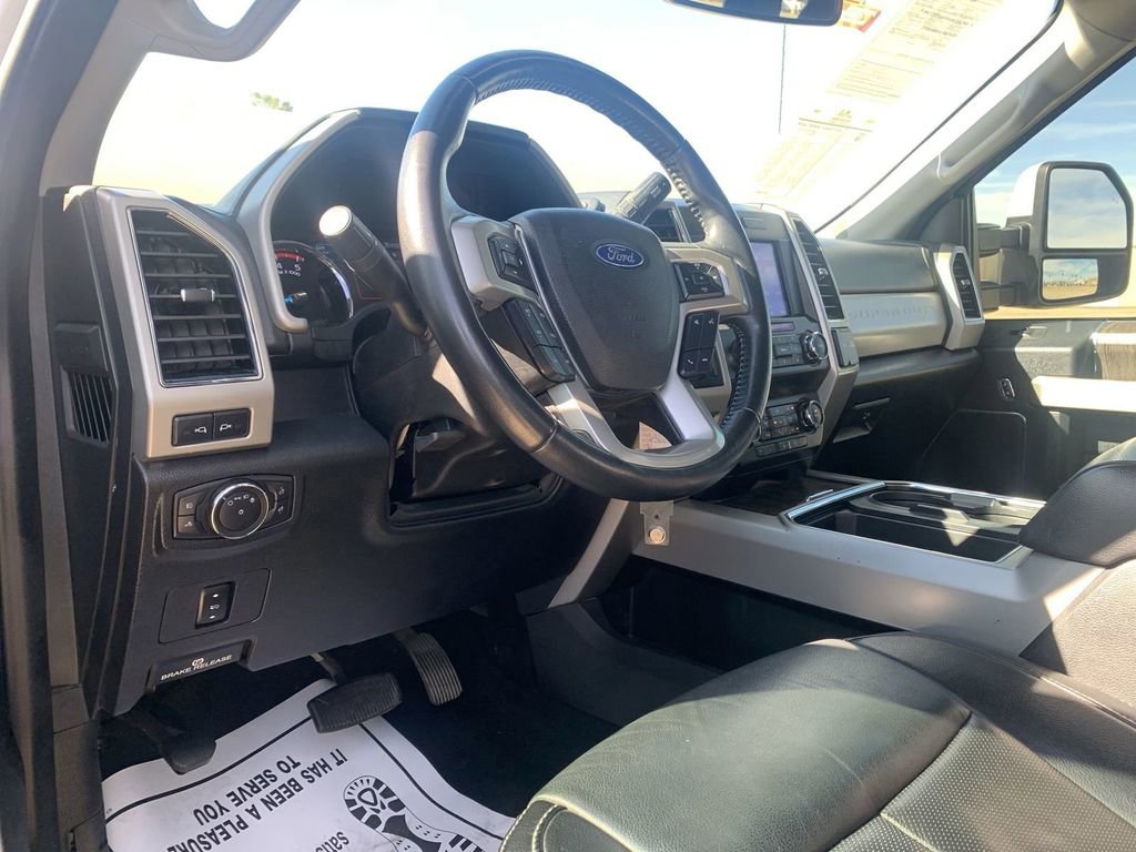 Used 2021 Ford F250 Lariat w/ Lariat Value Package AWD/4WD image 8