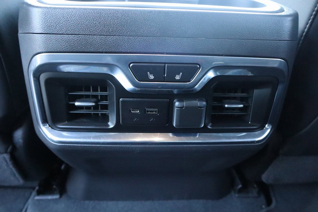 Used 2020 Chevrolet Silverado 1500 High Country w/ Technology Package image 26