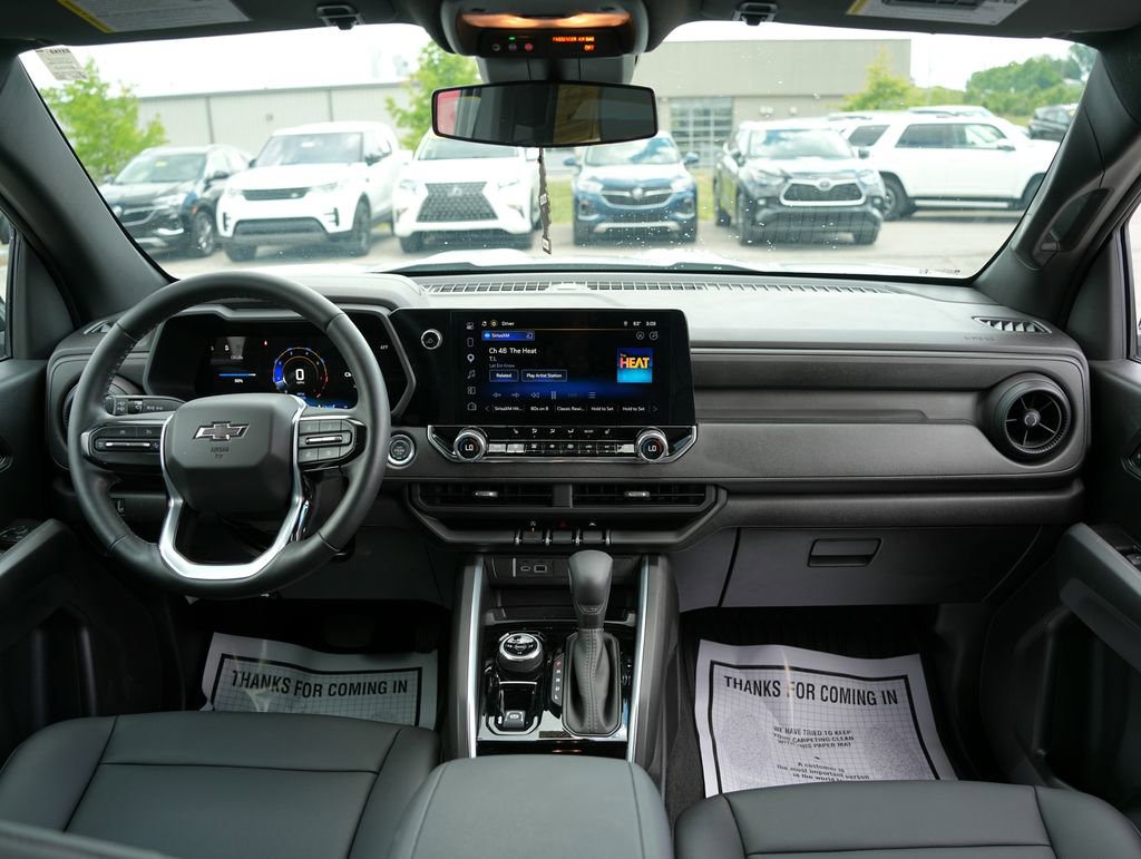 Used 2026 Chevrolet Colorado Trail Boss AWD/4WD image 9