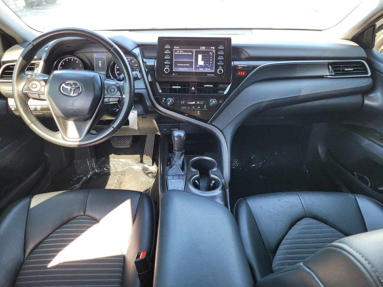 Used 2023 Toyota Camry SE FWD image 15
