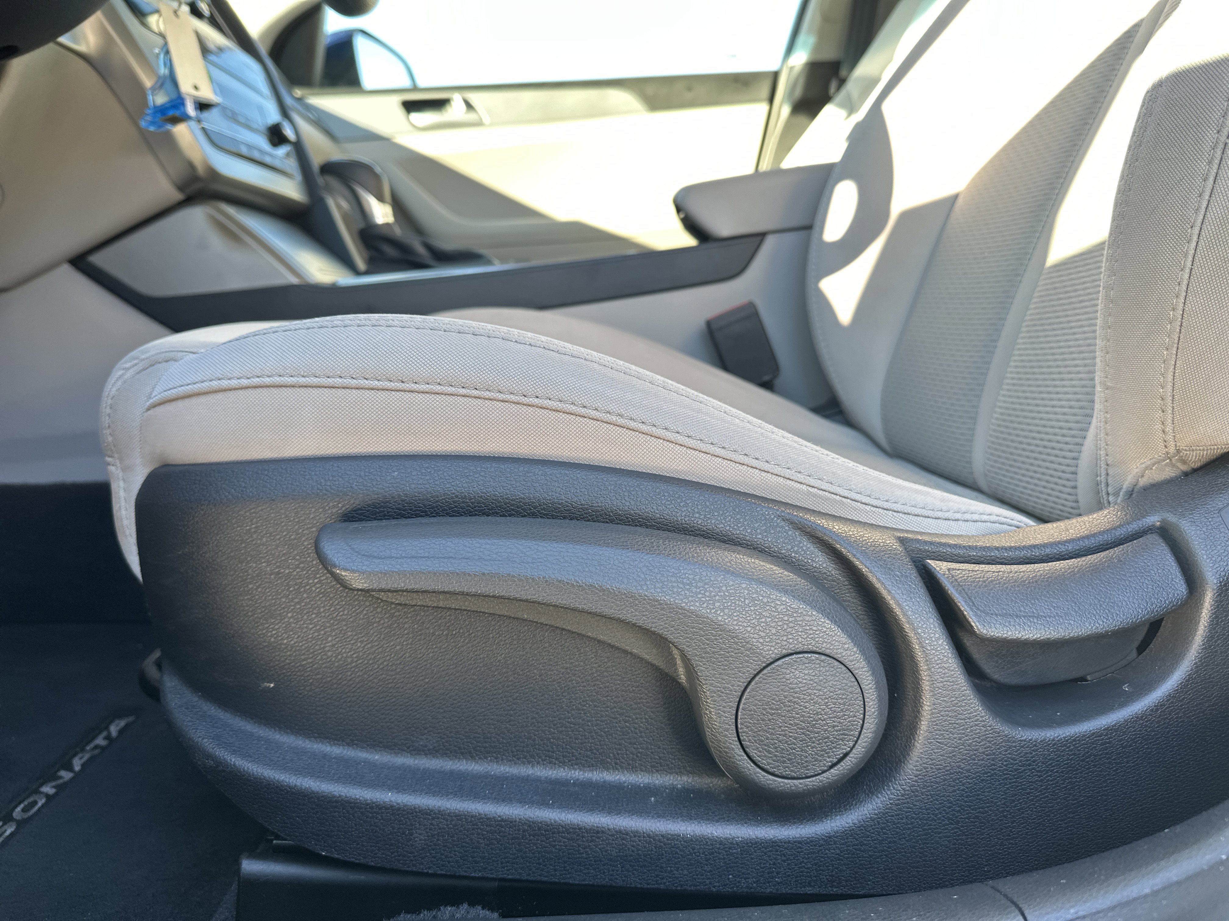 Used 2017 Hyundai Sonata SE image 24