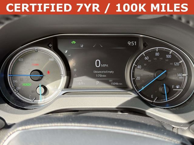 Used 2023 Toyota Venza Nightshade AWD/4WD image 25