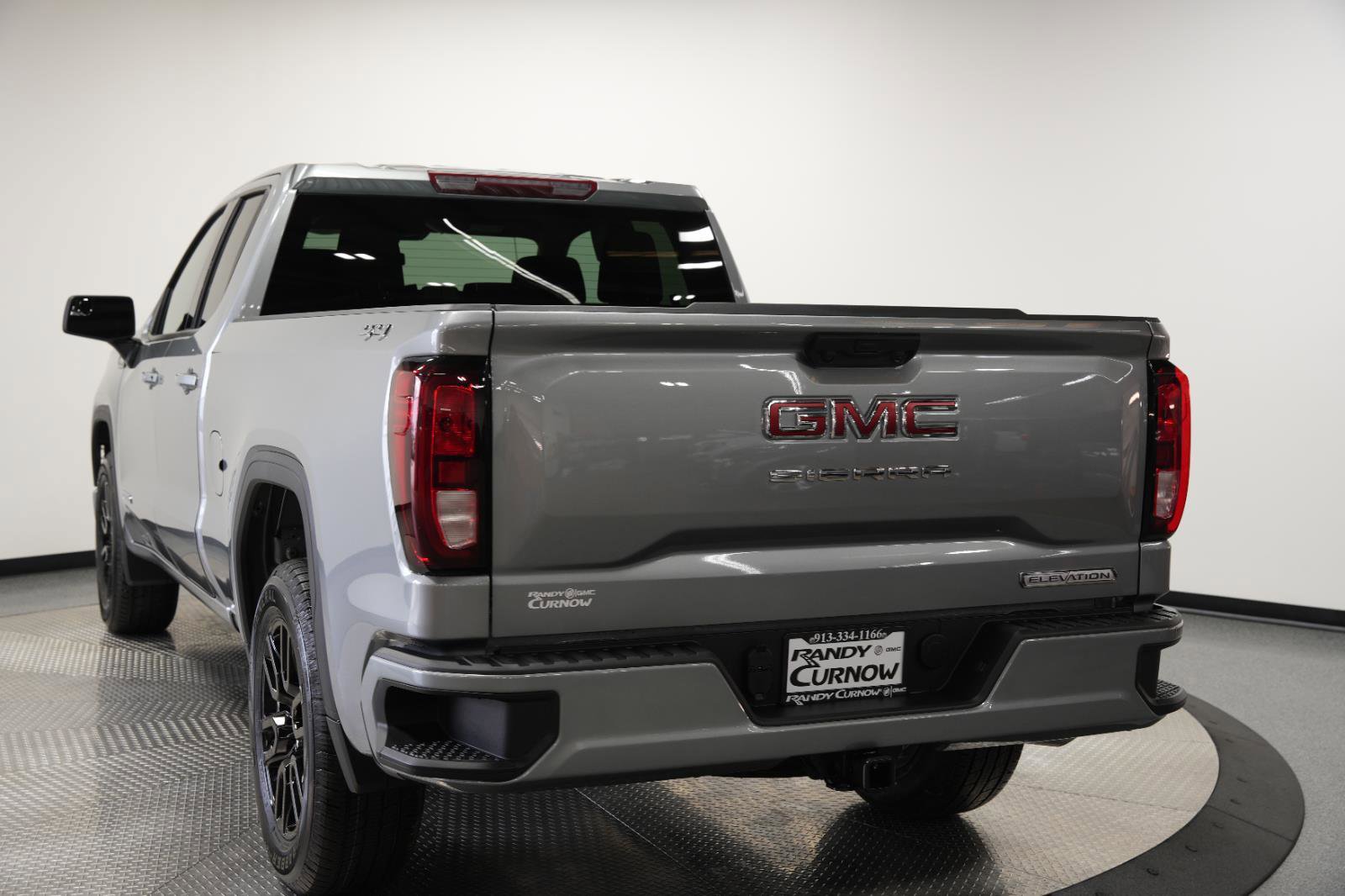New 2026 GMC Sierra 1500 Elevation image 5