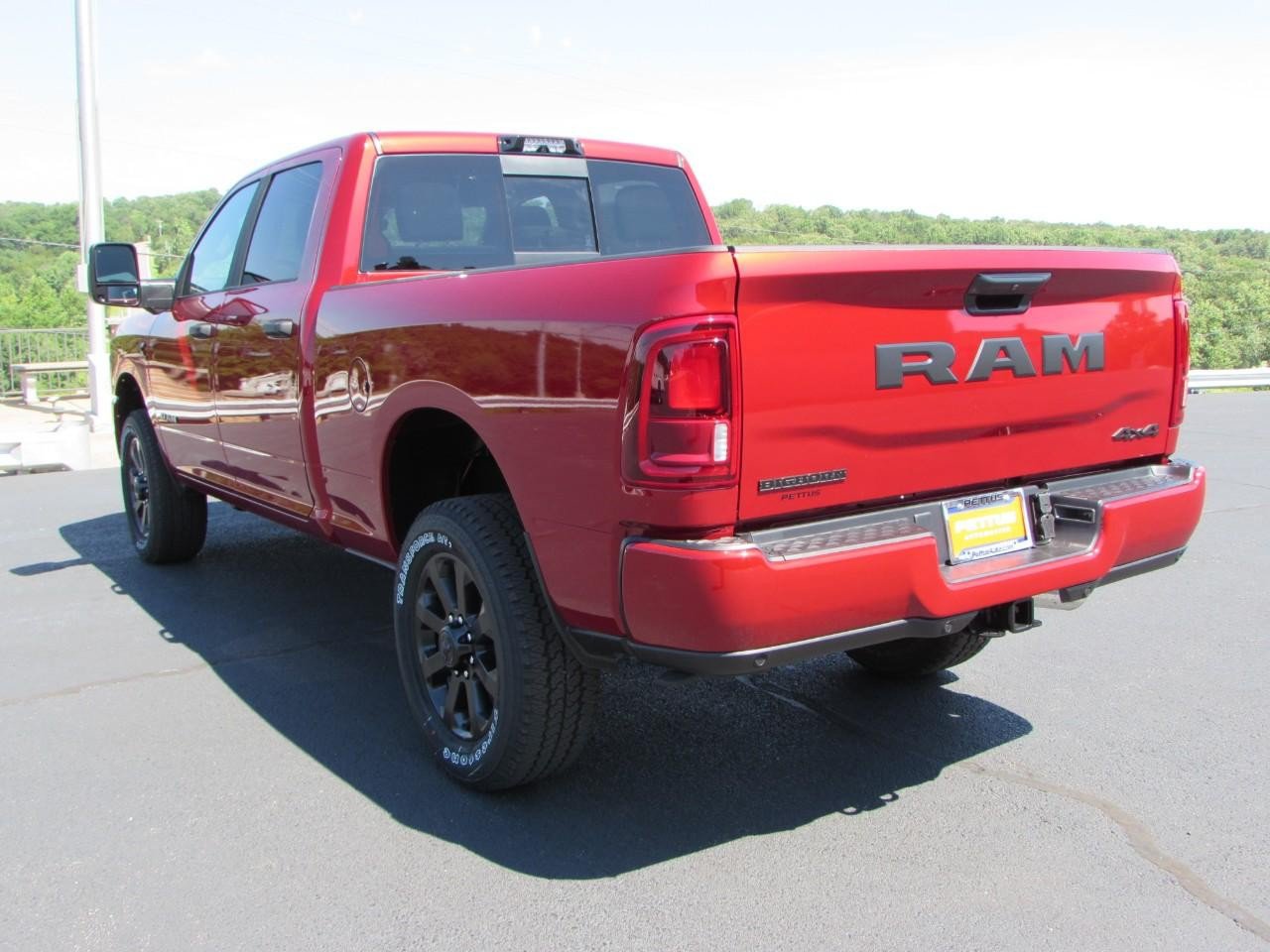 New 2026 RAM 2500 Big Horn AWD/4WD image 5