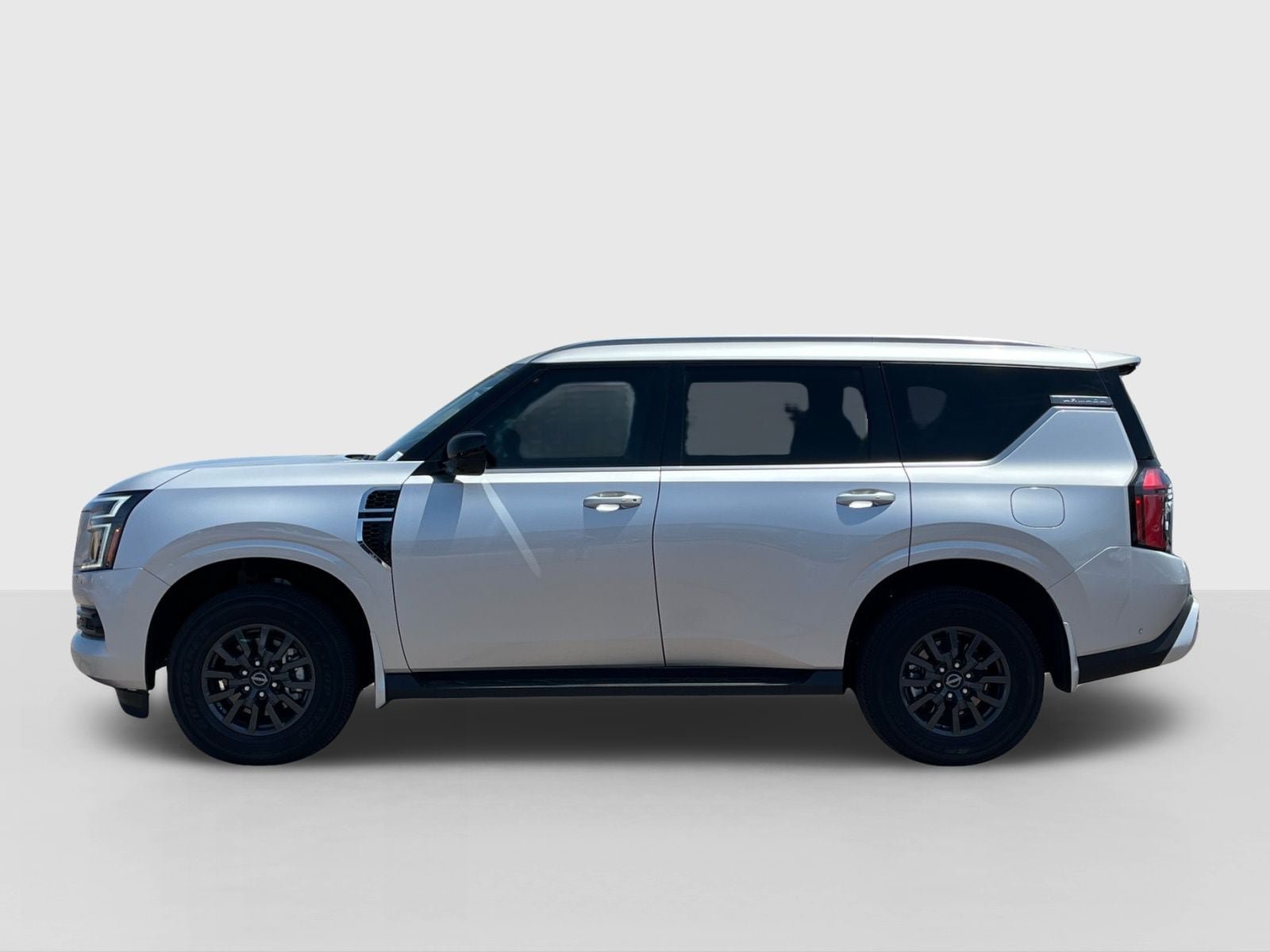 New 2026 Nissan Armada SV AWD/4WD image 2