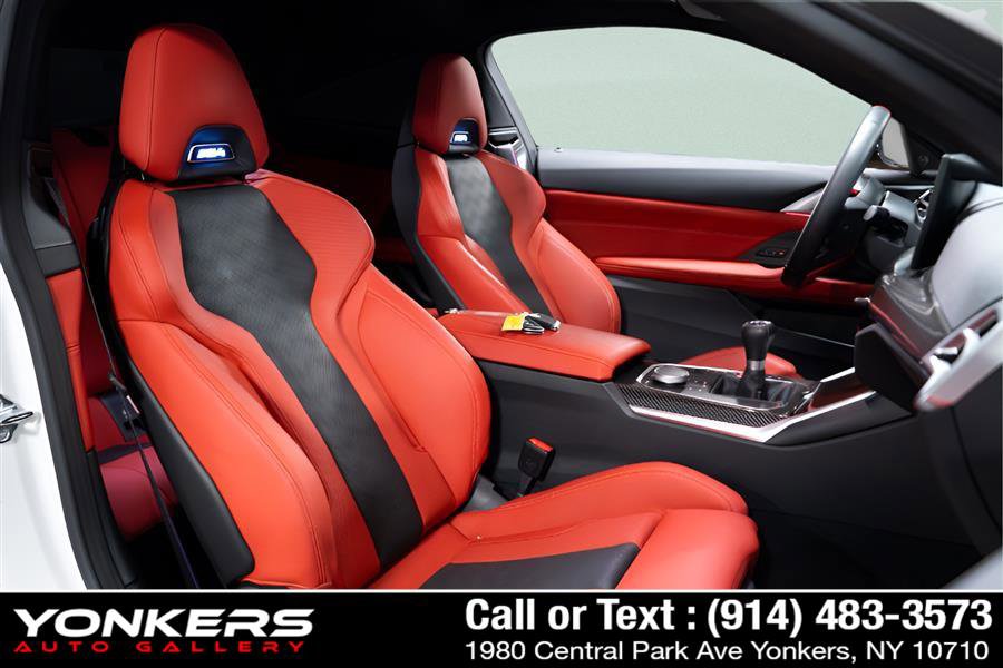 Used 2025 BMW M4 Coupe w/ Executive Package image 18