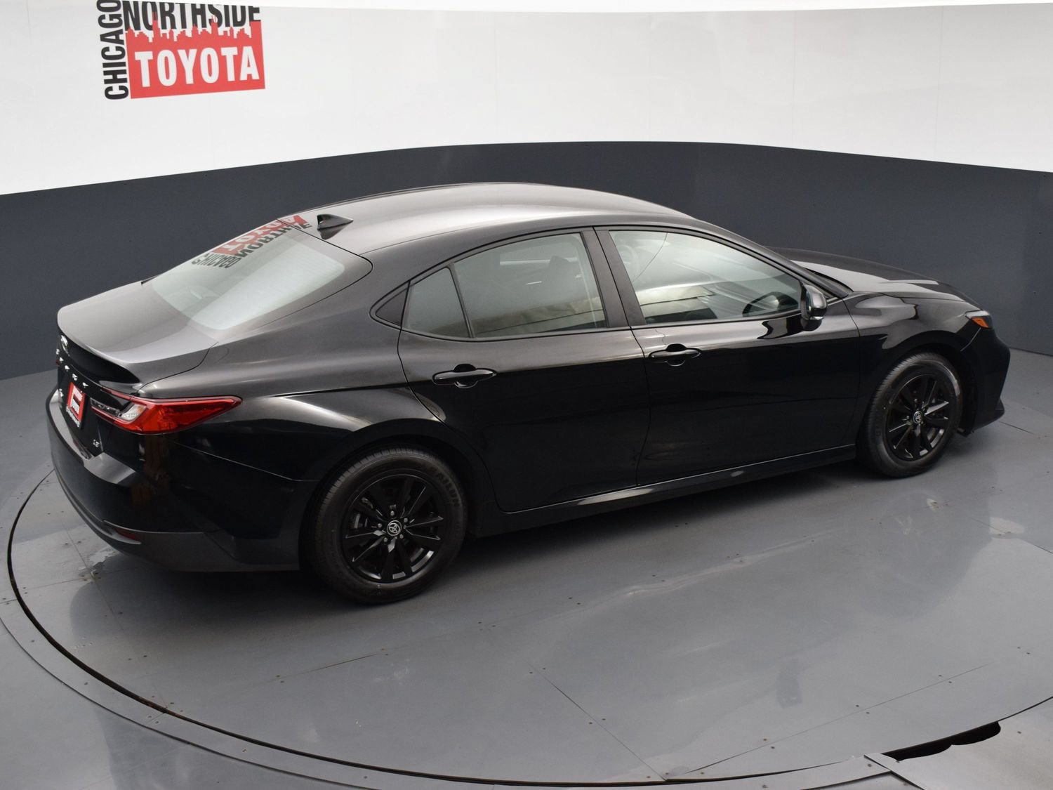 Used 2025 Toyota Camry LE FWD image 20