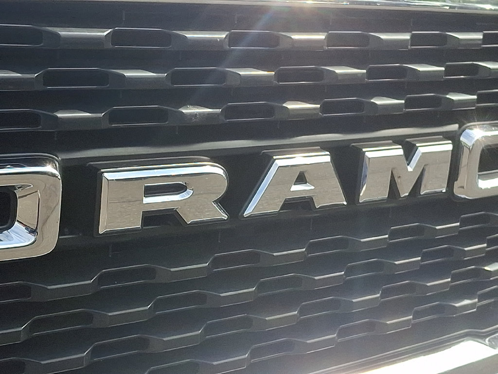 Used 2023 RAM 2500 Big Horn AWD/4WD image 9