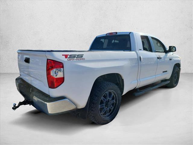 Used 2016 Toyota Tundra SR5 image 4