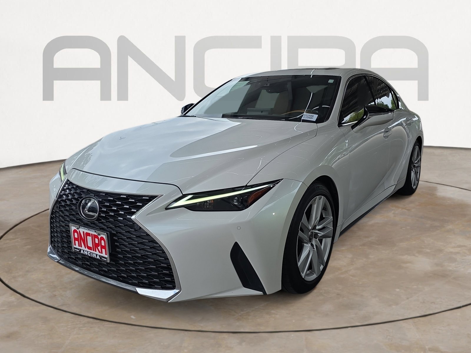 Used 2021 Lexus IS 300 w/ Comfort Package image 4