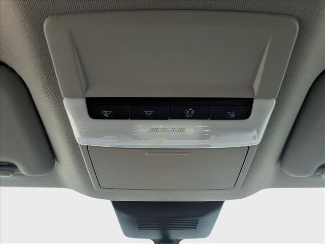 Used 2025 Nissan Sentra SR FWD image 29