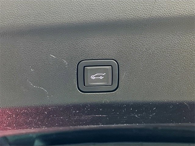 Used 2023 Cadillac Escalade ESV Premium Luxury w/ Performance Package image 29