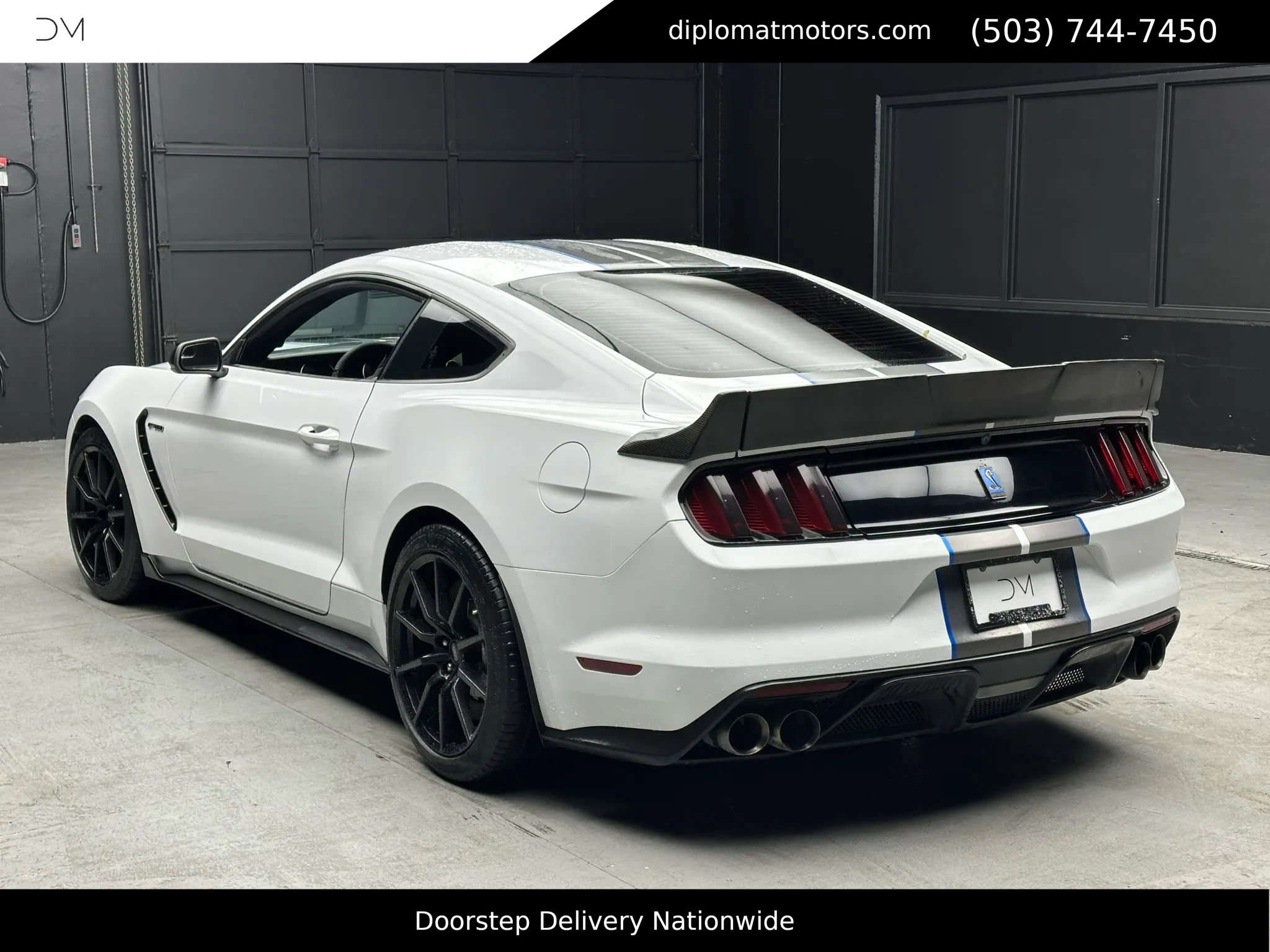 Used 2017 Ford Mustang Shelby GT350 image 4