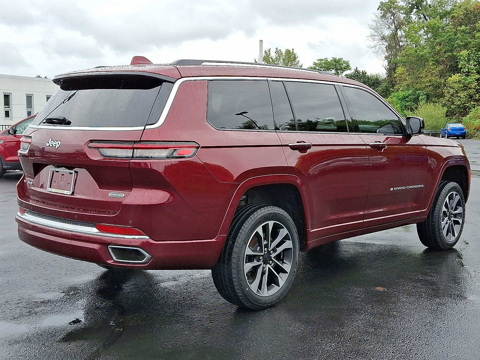 Used 2022 Jeep Grand Cherokee L Overland image 7