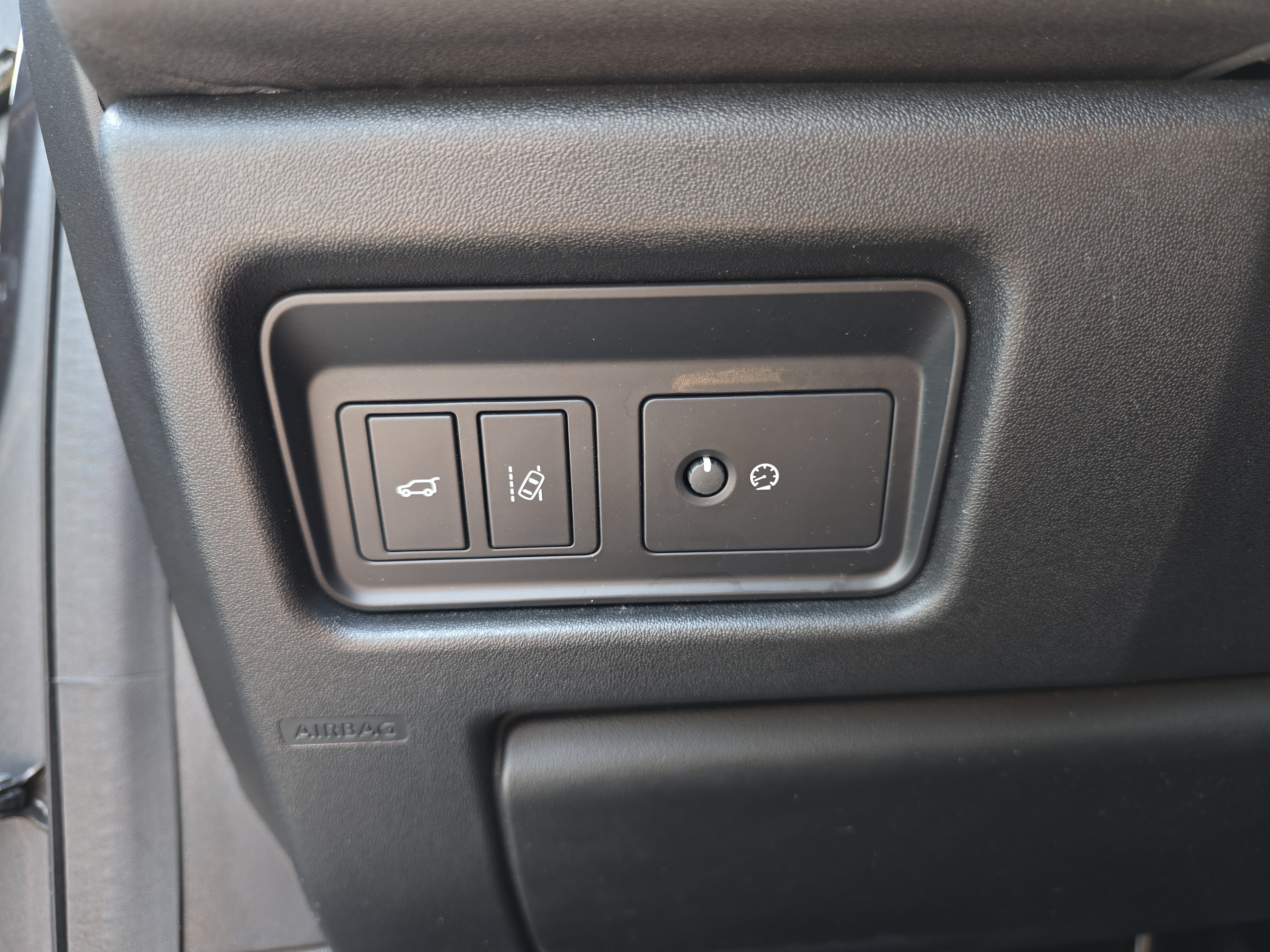 Used 2019 Land Rover Discovery Sport AWD/4WD image 27