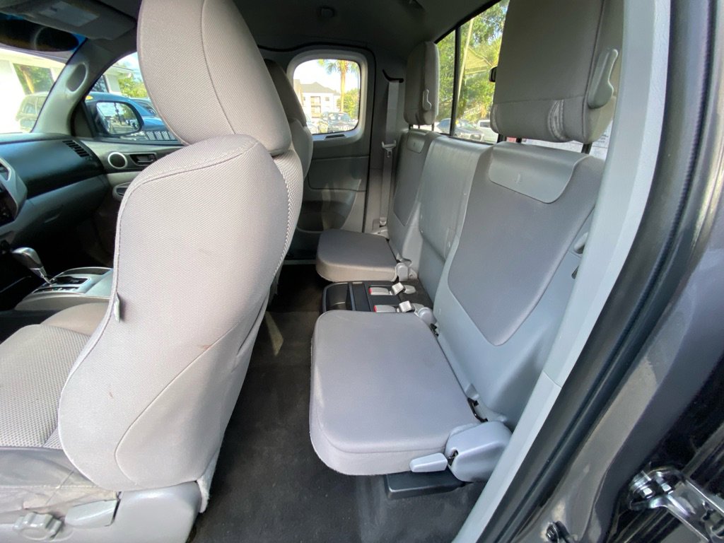 Used 2015 Toyota Tacoma PreRunner w/ TRD Off-Road Package RWD image 37