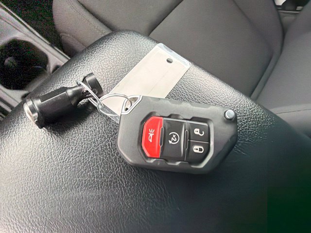 Used 2021 Jeep Wrangler Unlimited Sport AWD/4WD image 34