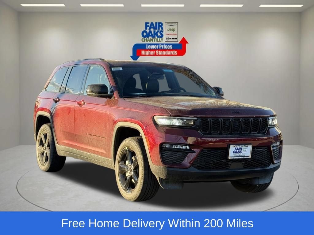 New 2025 Jeep Grand Cherokee Limited w/ Black Appearance Package