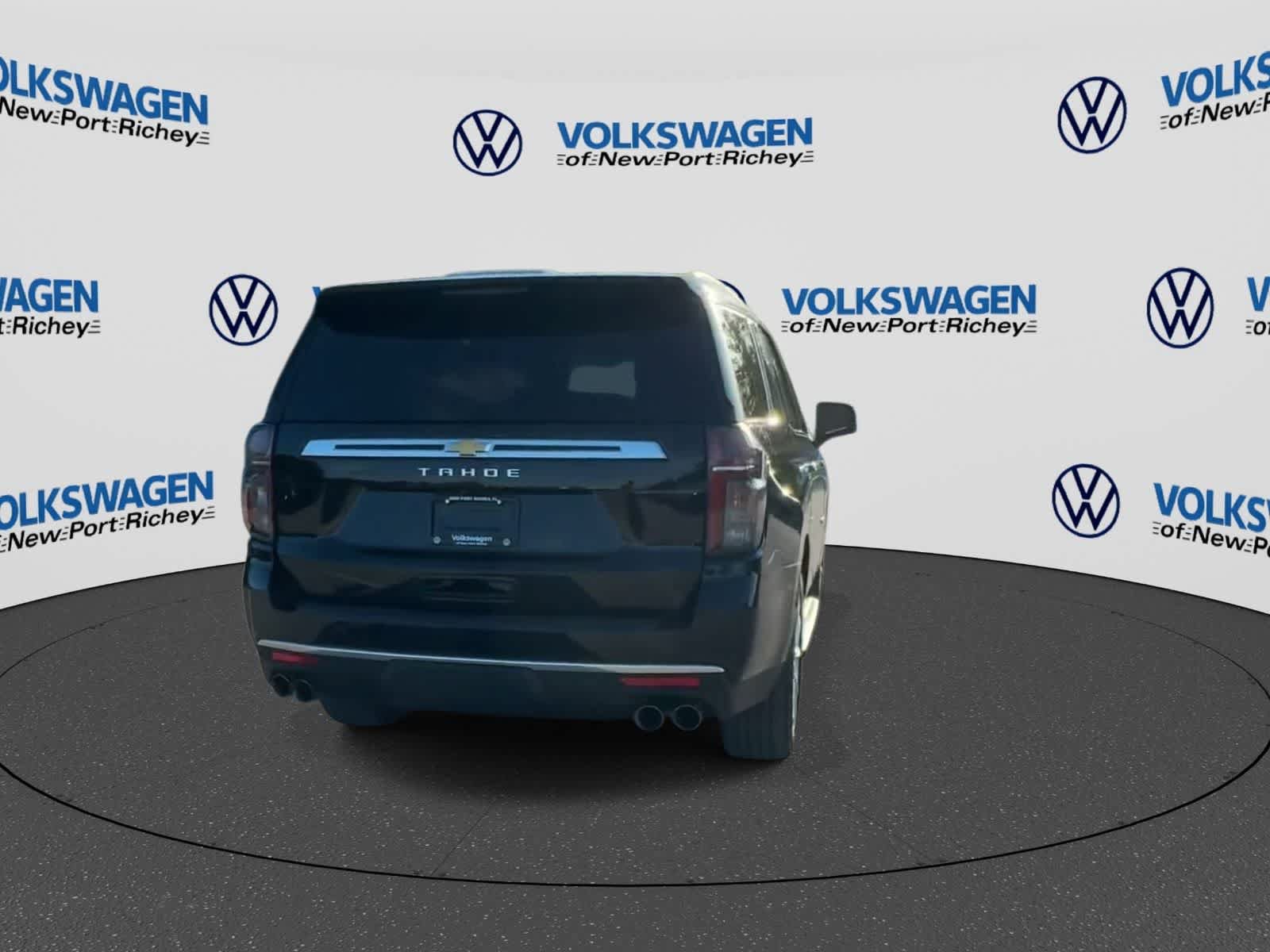 Used 2024 Chevrolet Tahoe High Country w/ Advanced Technology Package AWD/4WD image 7