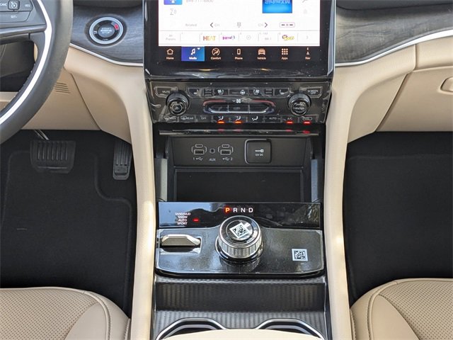 New 2025 Jeep Grand Cherokee Limited image 19