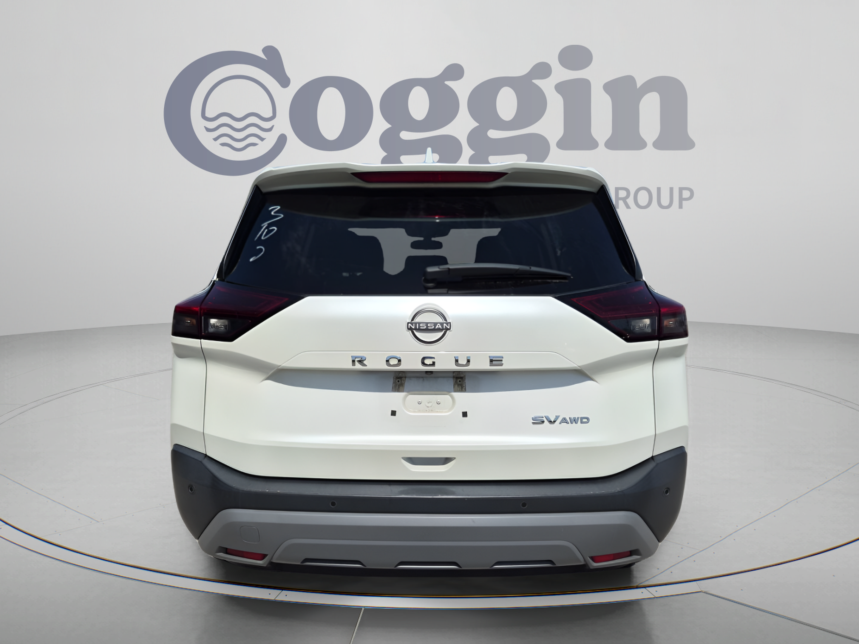 Used 2023 Nissan Rogue SV AWD/4WD image 5