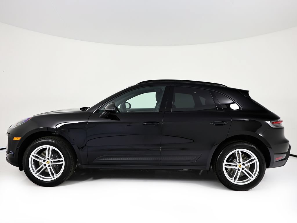 New 2026 Porsche Macan AWD/4WD image 2