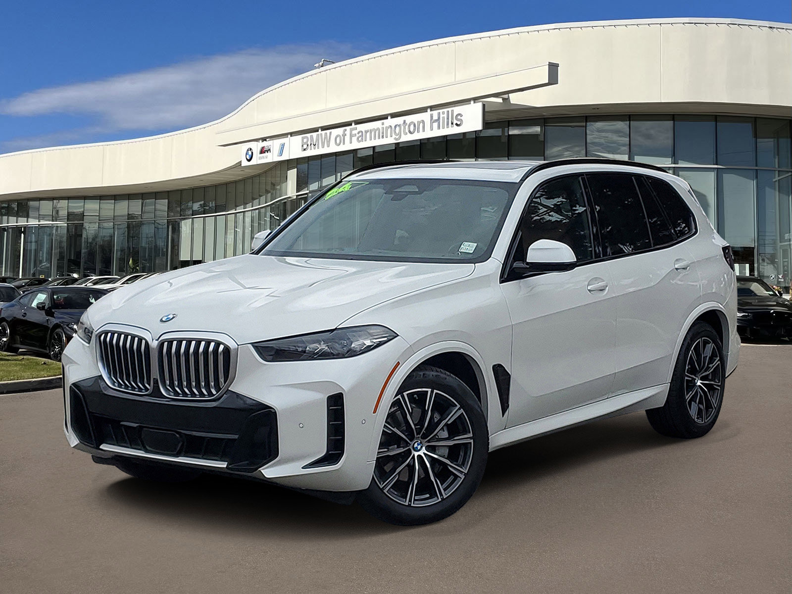 Certified 2024 BMW X5 xDrive40i w/ M Sport Package image 1