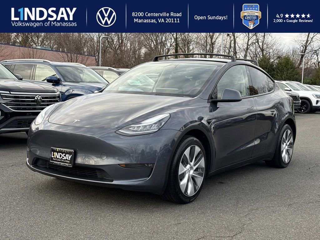 Used 2023 Tesla Model Y Long Range image 5