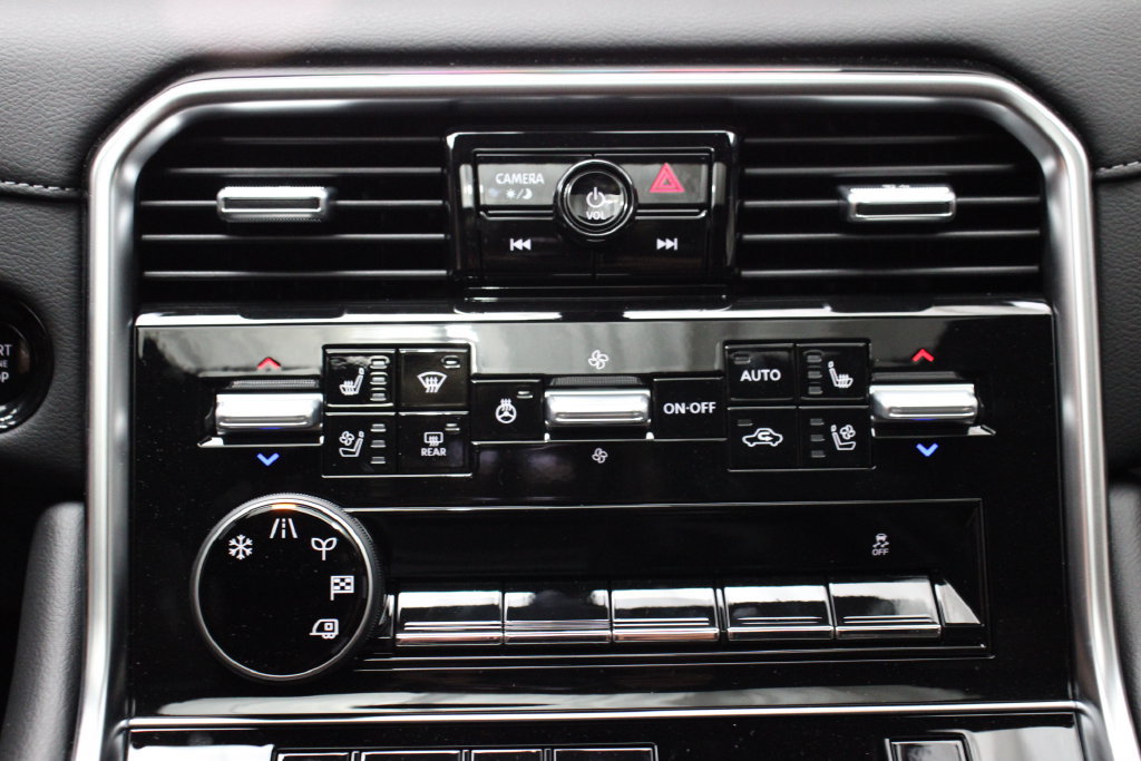 New 2026 Nissan Armada Platinum w/ Convenience Package RWD image 17
