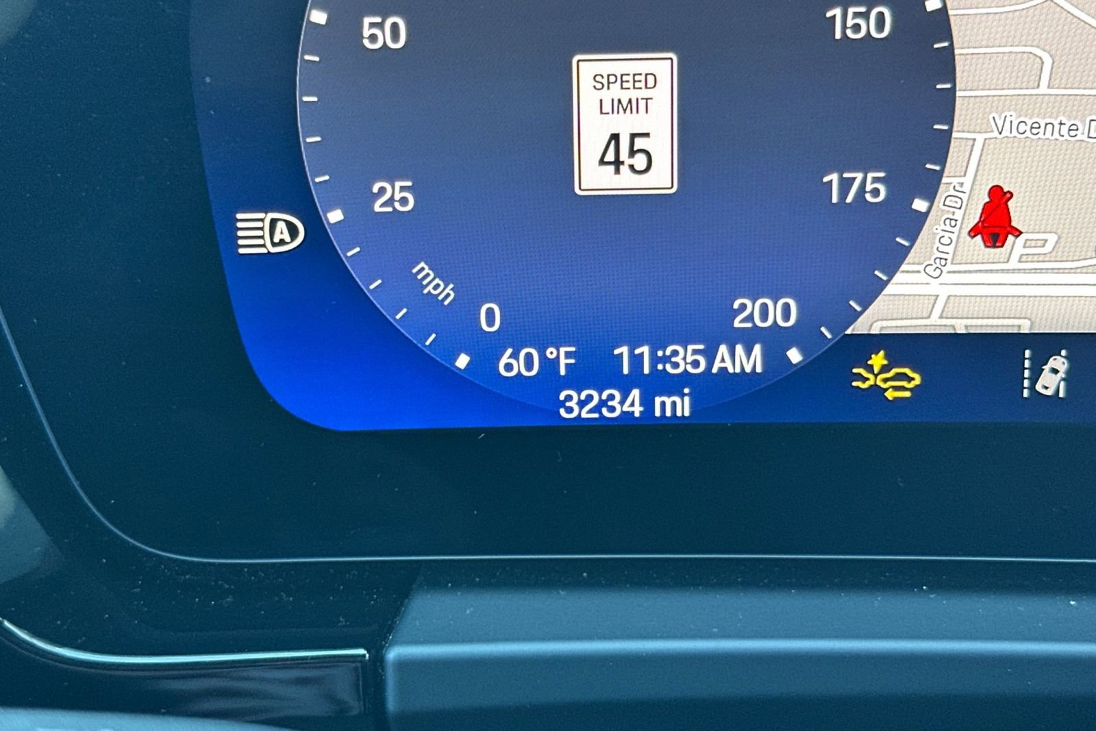 Certified 2025 Porsche Macan 4S Electric image 34