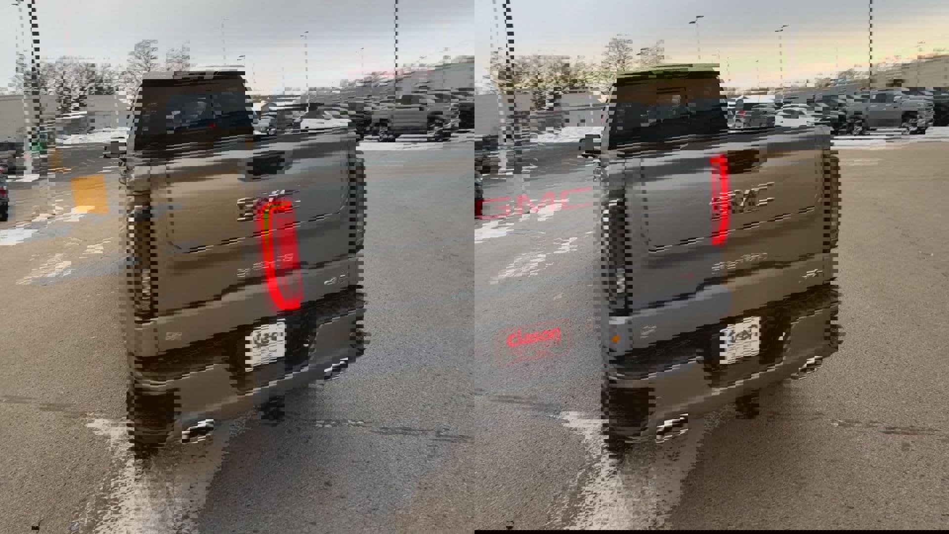 New 2026 GMC Sierra 1500 AT4 w/ AT4 Premium Package image 7