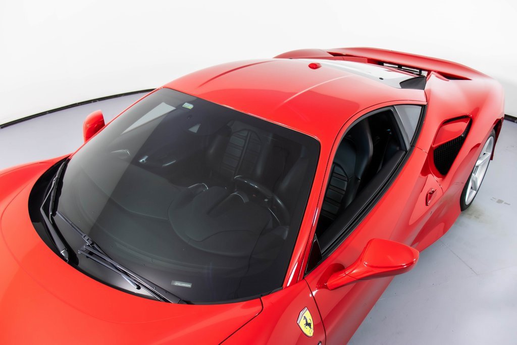 Certified 2022 Ferrari F8 Tributo image 31