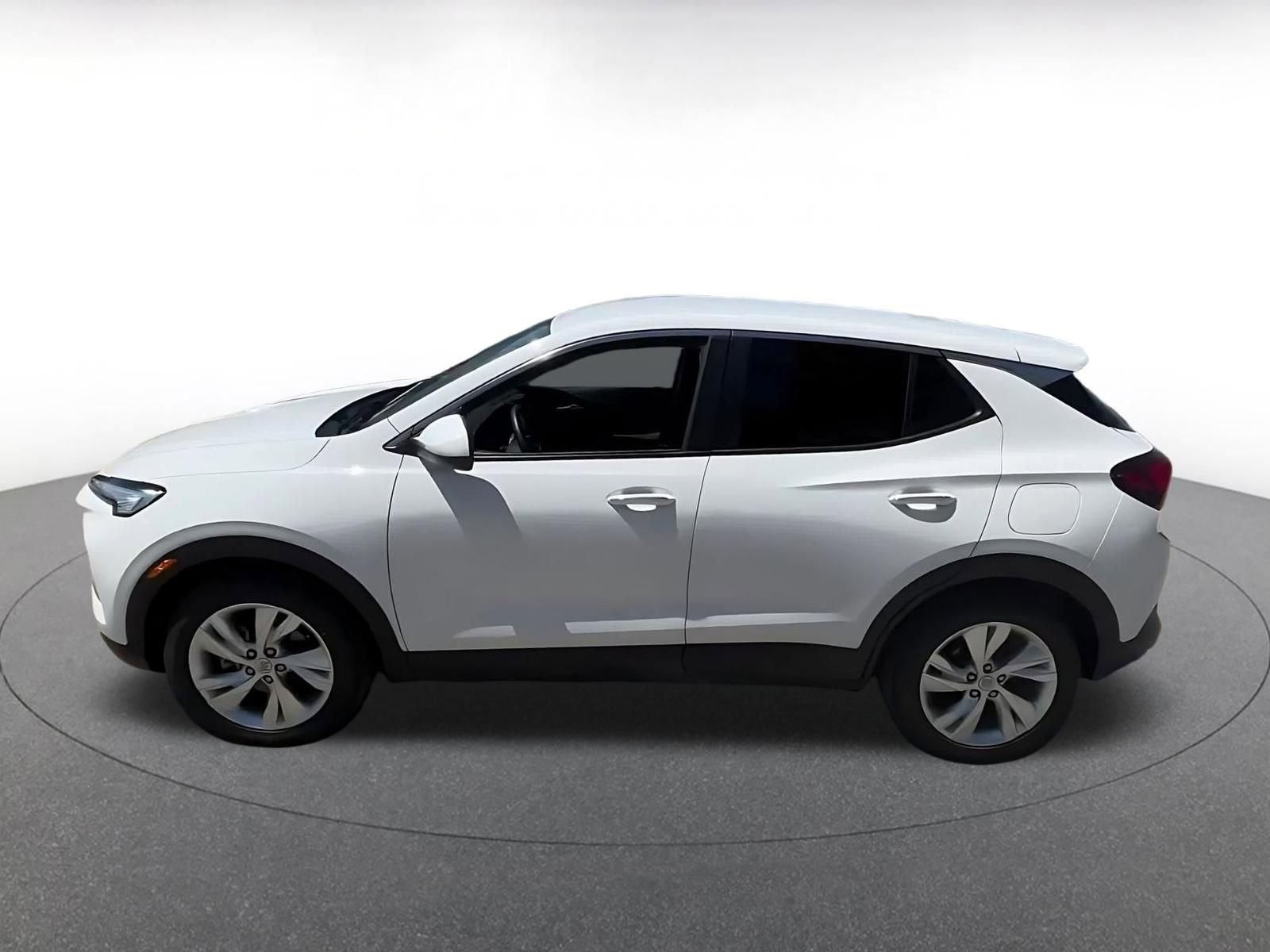Used 2025 Buick Encore GX Preferred FWD image 9