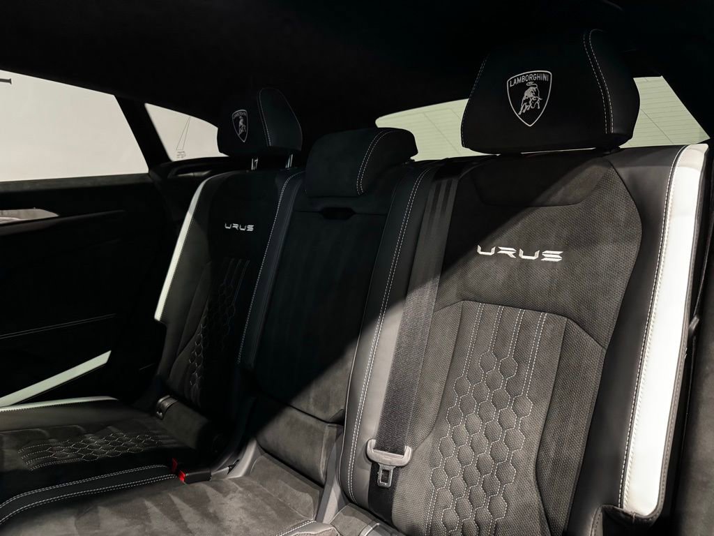 Used 2024 Lamborghini Urus Performante image 62