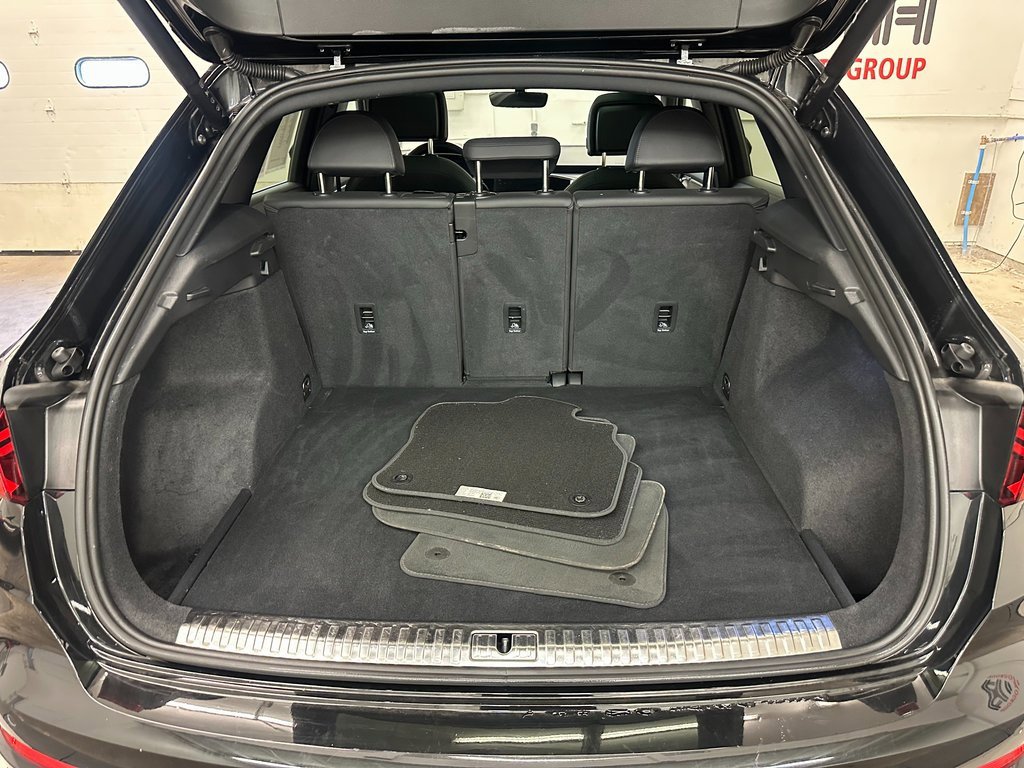 Used 2024 Audi Q3 2.0T Premium image 17