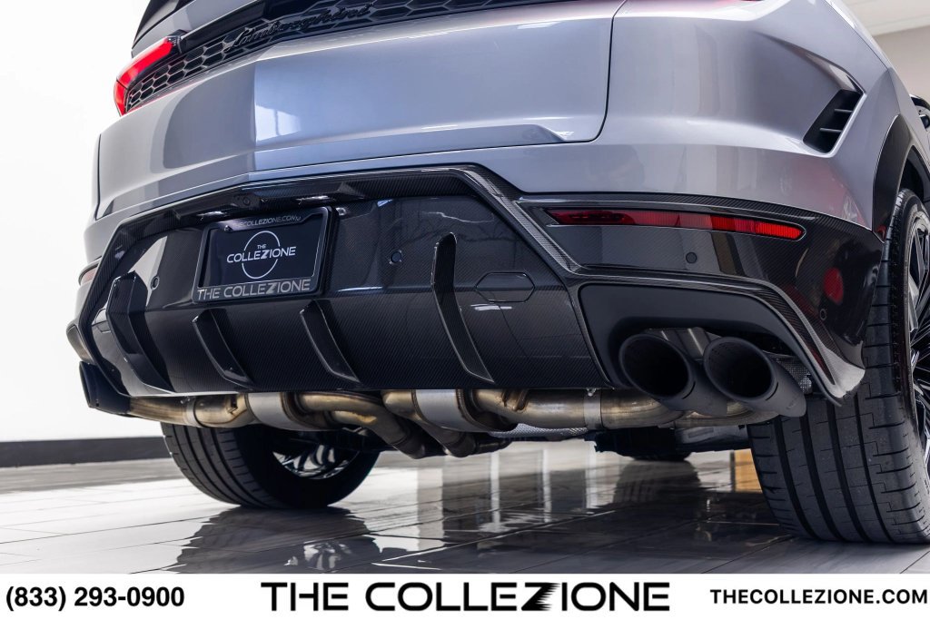 Used 2026 Lamborghini Urus SE AWD/4WD image 30