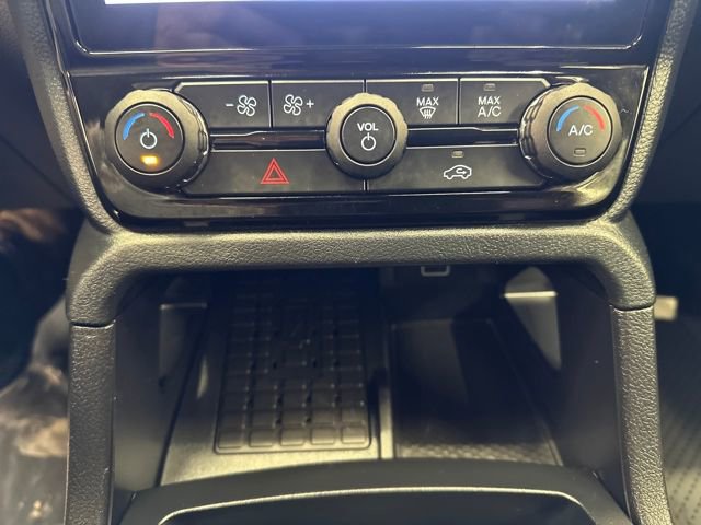 Used 2025 Ford Ranger XLT w/ Equipment Group 301A High image 27