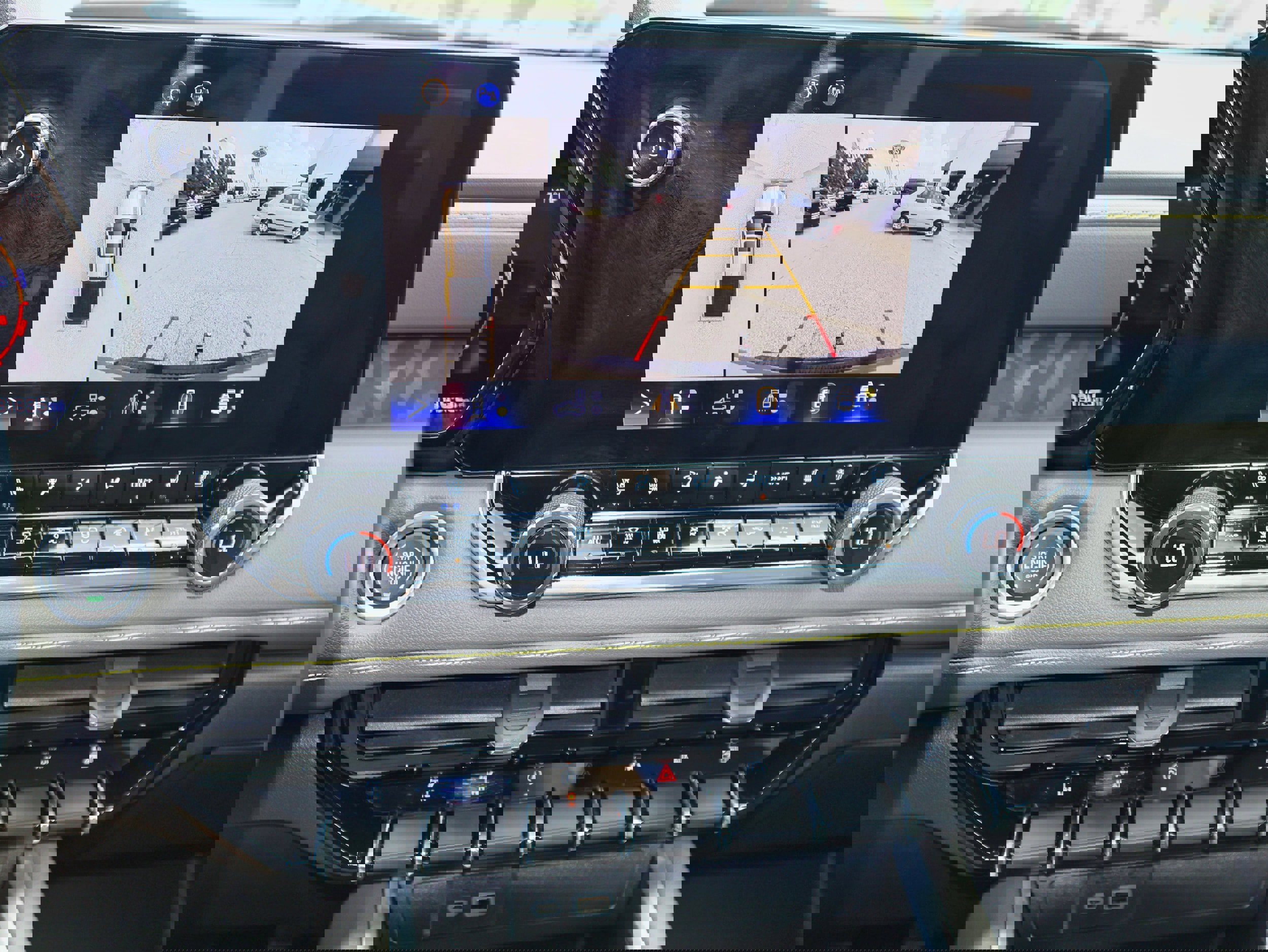 Used 2023 Chevrolet Colorado ZR2 w/ Desert Boss Special Edition image 21